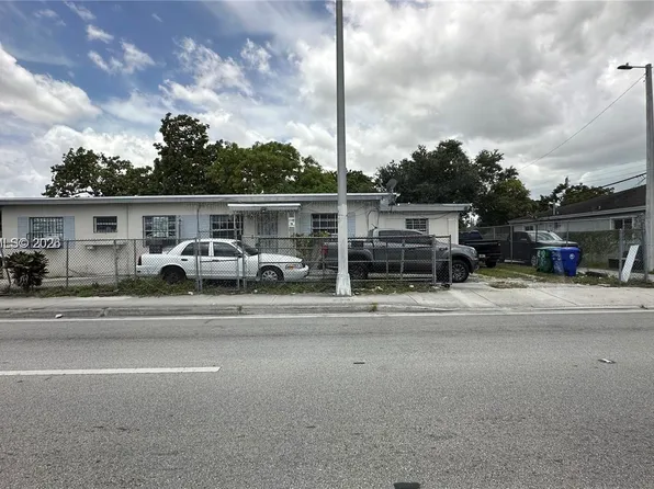1201 NW 51st St #3, Miami, FL 33142
