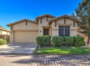 1833 W Periwinkle Way, Chandler, AZ 85248