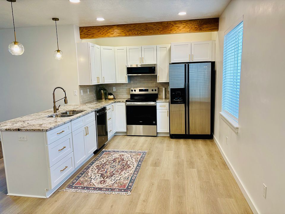 1st image of 154 W Reo Dr #A