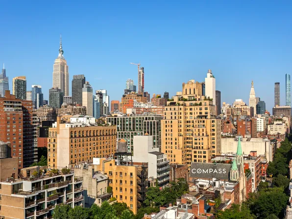 360 West 22nd Street image 11 of 15