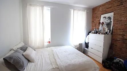Rented by True Real Estate Group