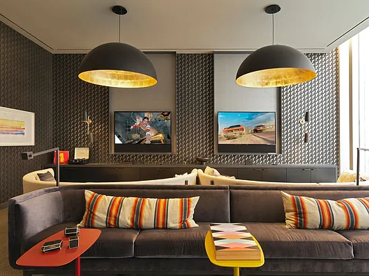 Sold by Extell Marketing Group | media 44