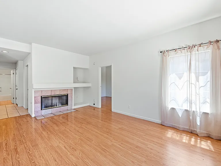 3779 Armour Ct — Photo 20