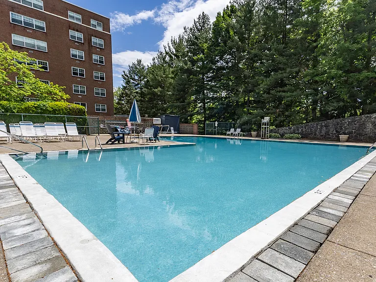 Rosemont Plaza Pool