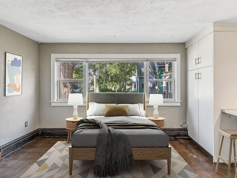 501 Ashland Ave — Photo 2