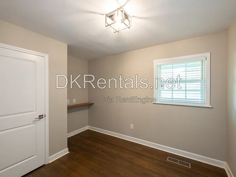 2131 Bixler Cir — Photo 21
