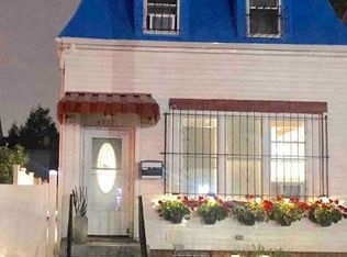 4912 69th St, Woodside, NY 11377