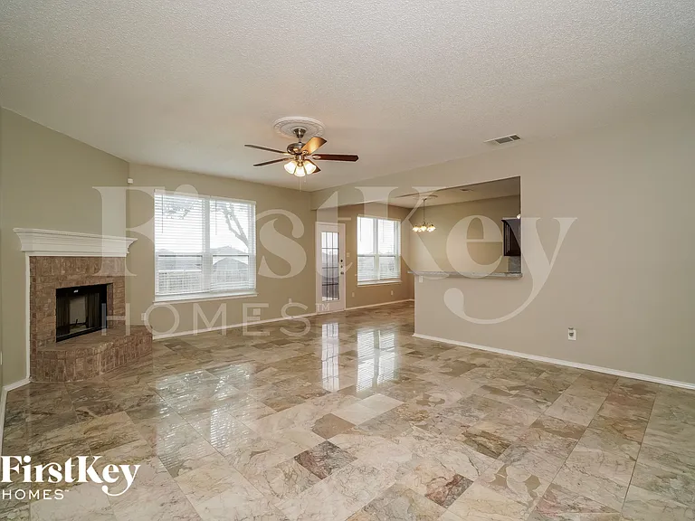 8024 Mourning Dove Dr — Photo 5