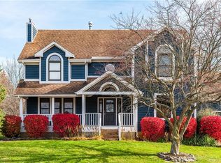 250 Tanglewood Dr, Springboro, OH 45066