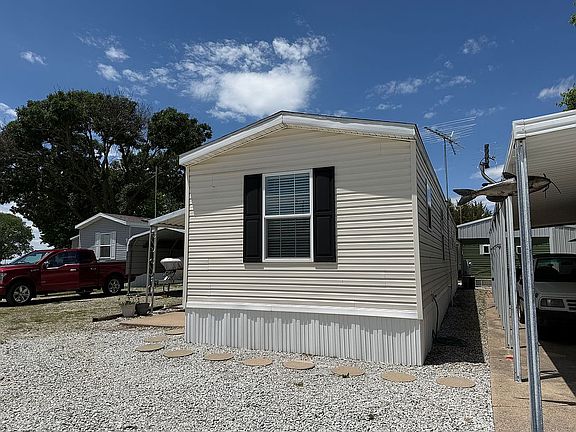 2nd image of 12186 Road B #B-8