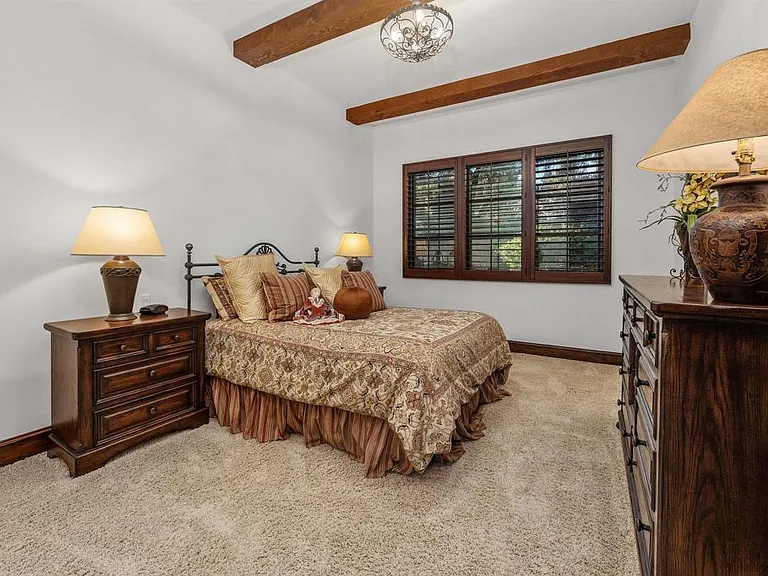 6870 La Valle Plateada — Photo 29