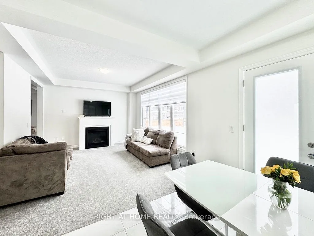 4 bed, $3,100 — Photo 4