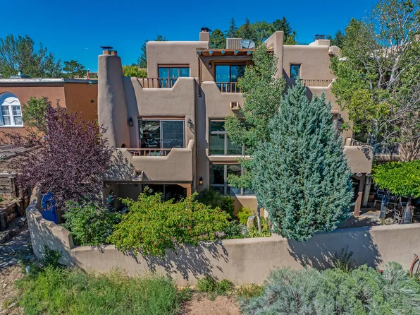616 Paseo De La Cuma APT A, Santa Fe, NM 87501