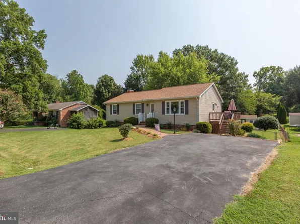 11515 Silverleaf Ln, Fredericksburg, VA 22407