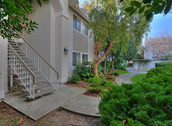 3rd image of 2968 Moorpark Ave APT 5