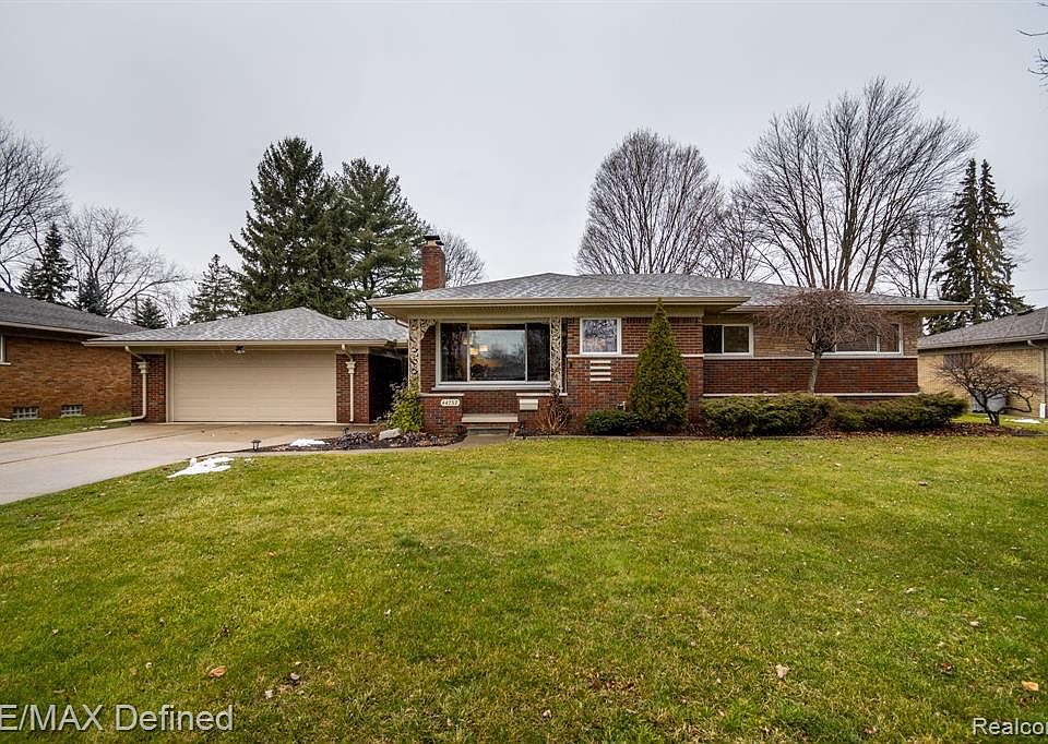 1st image of 44757 Morang Dr