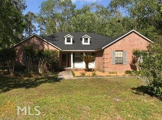 550 Marys Dr, Woodbine, GA 31569