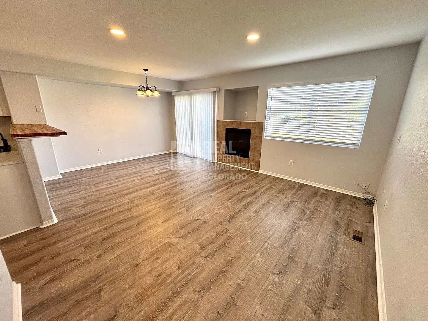 Spacious 4-Bedroom Townhome with Modern Updates — Photo 2