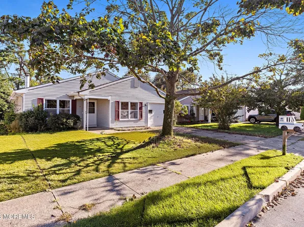 37 Nautilus Drive, Brick, NJ 08723