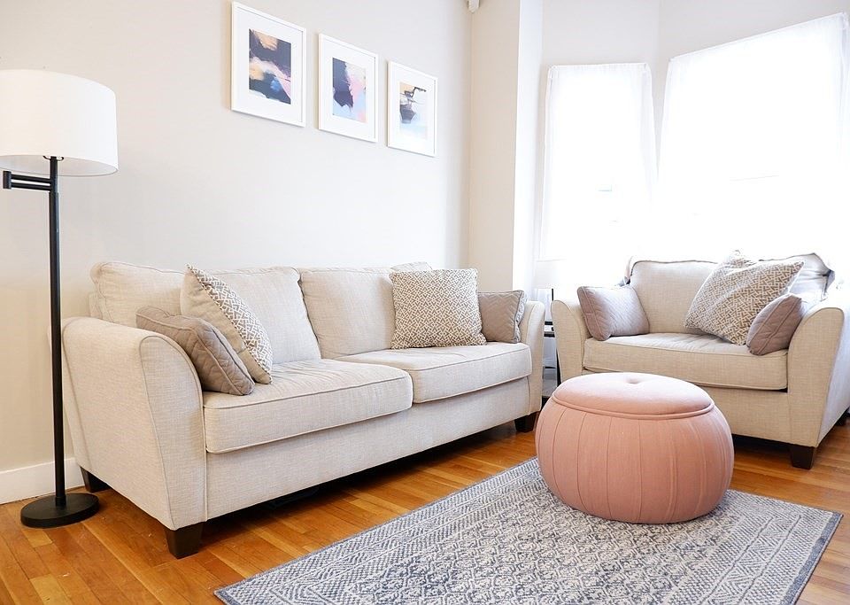 1st image of 218 Columbia St #2