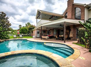 2018 Pecan Trail Dr, Richmond, TX 77406