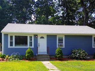 57 Craig Rd, Warwick, RI 02886