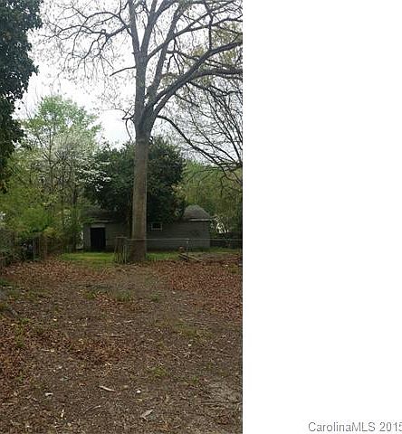 2nd image of 810 Carolyn Ave