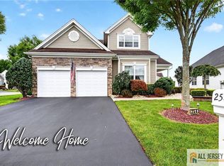 254 Diamond Spring Dr, Monroe Township, NJ 08831