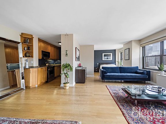5th image of 142 W End Ave APT 24T