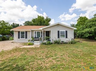 415 Brooks Mill Rd, Bertram, TX 78605