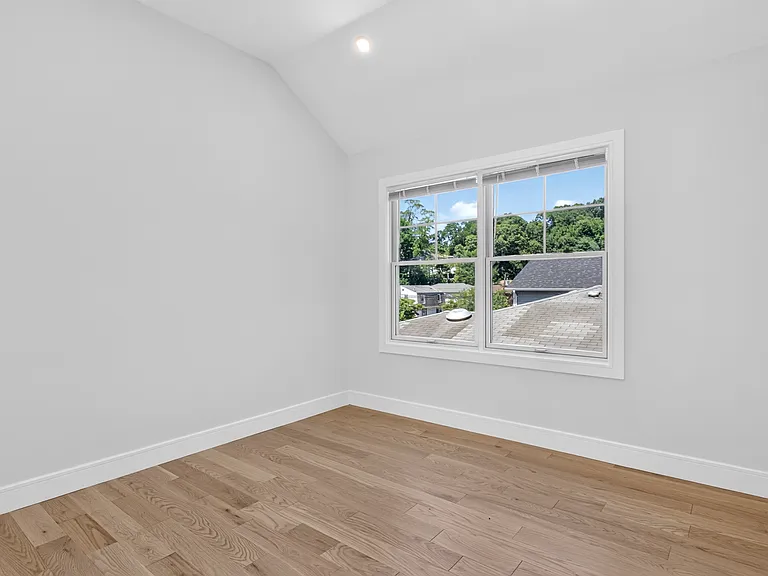 42 Linwood Rd N #B — Photo 20
