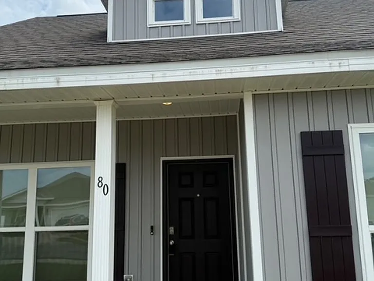 80 Silverthorn St — Photo 27