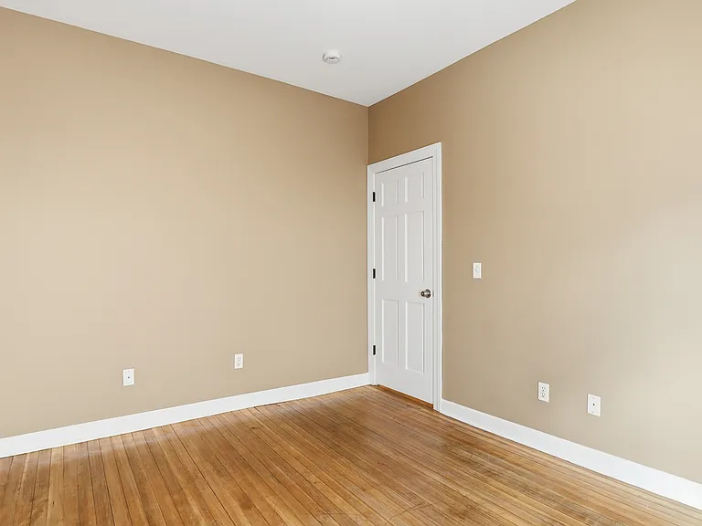 220 Cedarwood Ter #220 — Photo 14