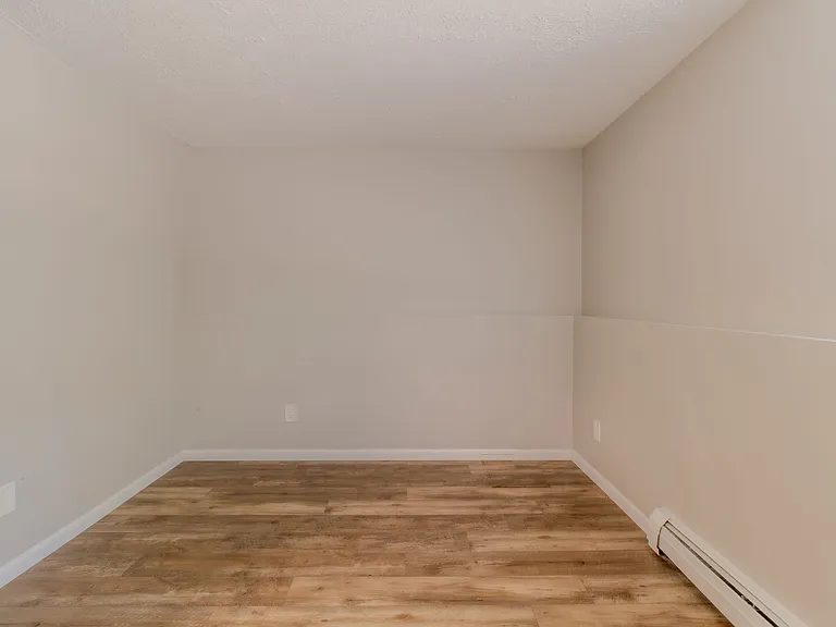 The Tides 1510 Veterans Dr — Photo 92