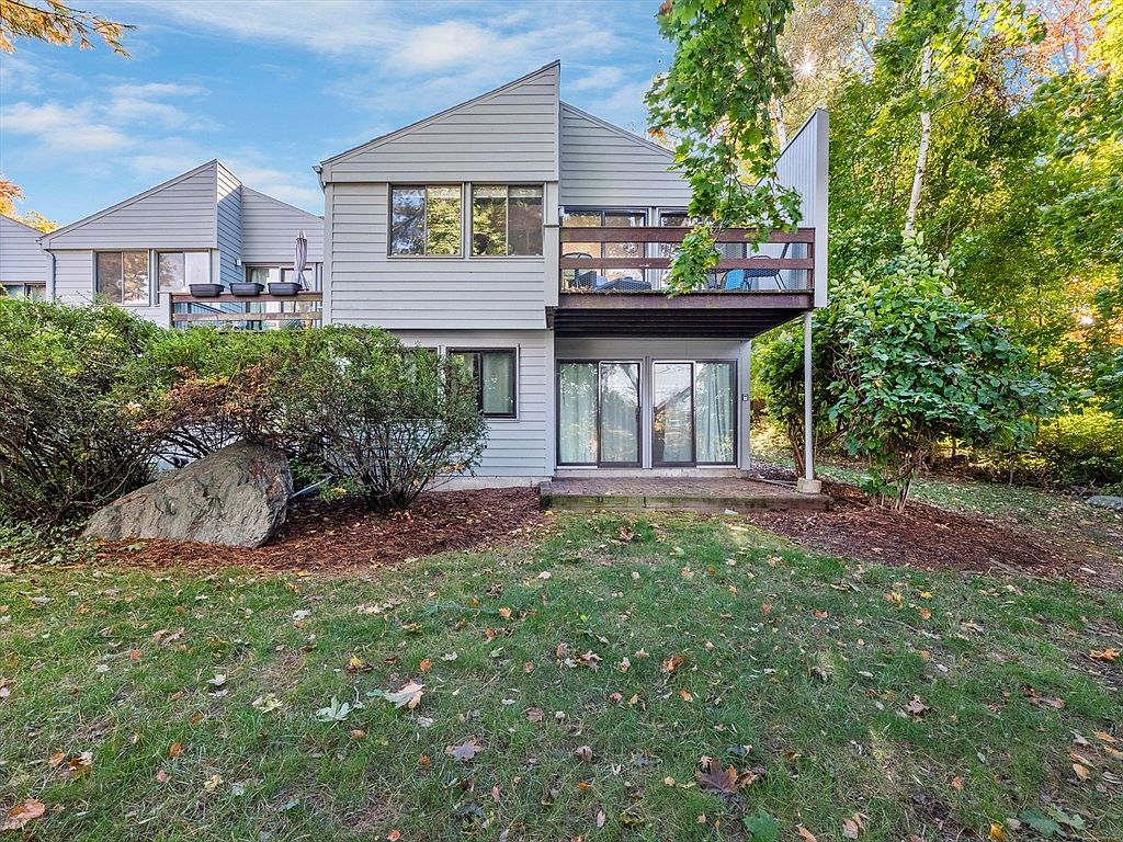 251 Brown Bear Xing 194, Village Of Nagog Woods, MA 01718 MLS