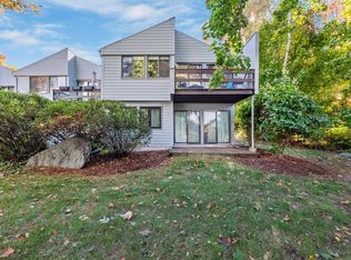 251 Brown Bear Xing #194, Village Of Nagog Woods, MA 01718