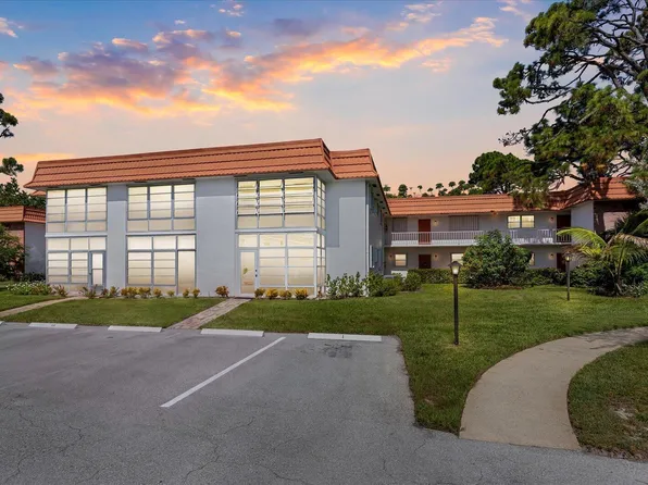 2600 SE OCEAN Boulevard #DD-8, Stuart, FL 34996