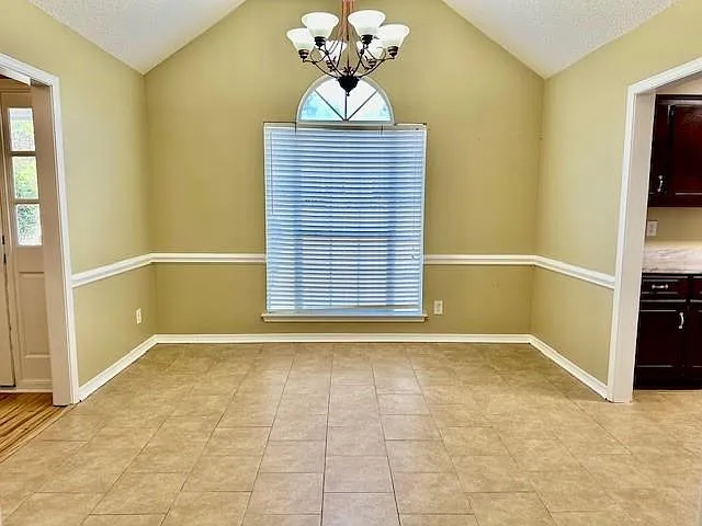 2445 Talking Leaves Ct — Photo 3