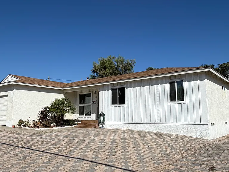 5935 Lake Murray Blvd — Photo 1