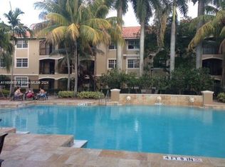 11650 SW 2nd St #16207, Hollywood, FL 33025