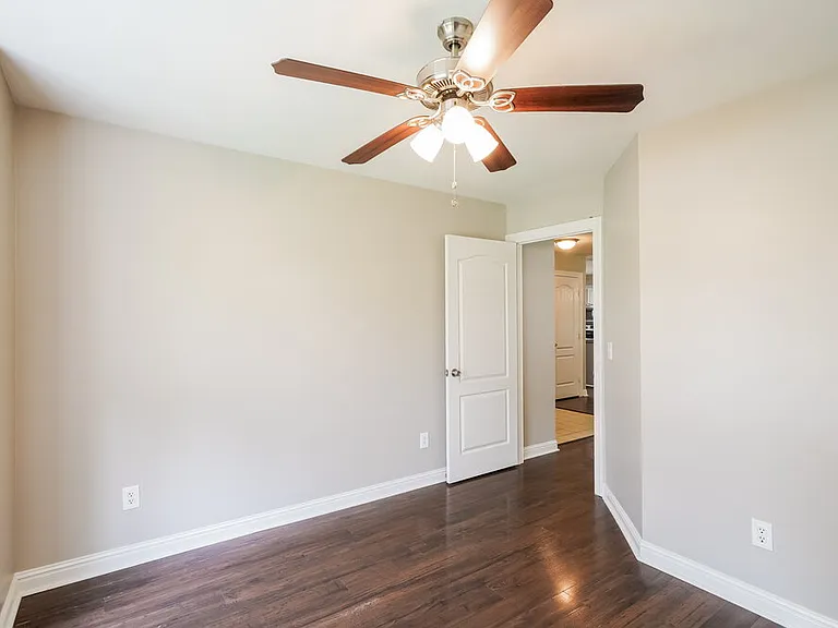 208 Ben Alex Ct — Photo 14