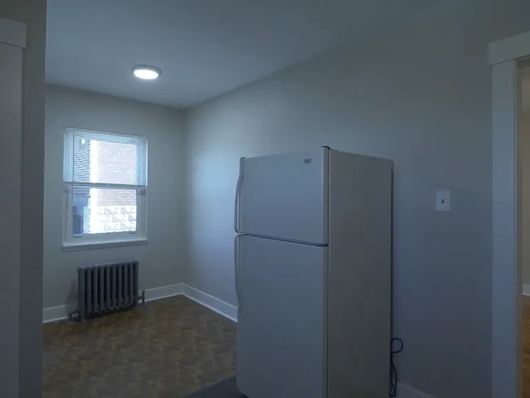 373 S Pacific Ave — Photo 16