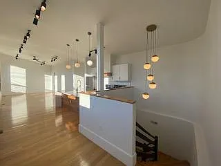 503 N Cameron St — Photo 11
