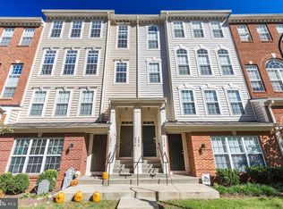 6054 Aster Haven Cir #126, Haymarket, VA