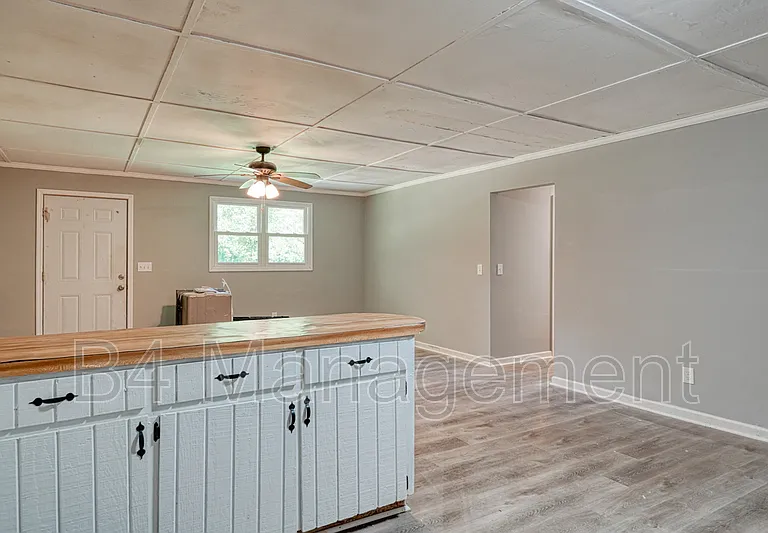 168 Cherokee Cir #2 — Photo 11