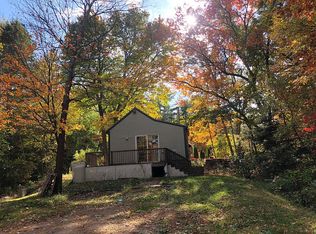 415 N Village Rd, Ogunquit, ME 03907