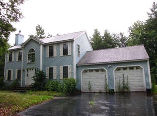 2 Weatherbee Rd, Shirley, MA 01464