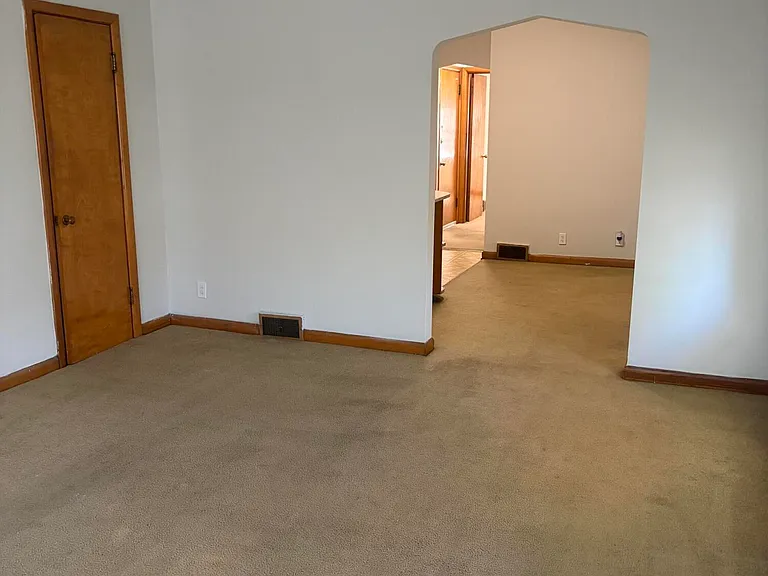 218 W Florence Ave #2 — Photo 12