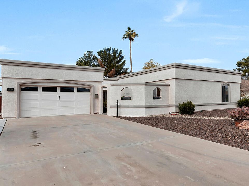 1st image of 16832 N PINE VALLEY Drive