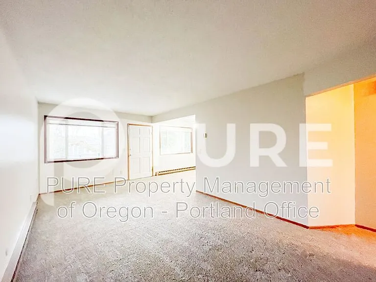 1123 SE 27th Ave — Photo 8